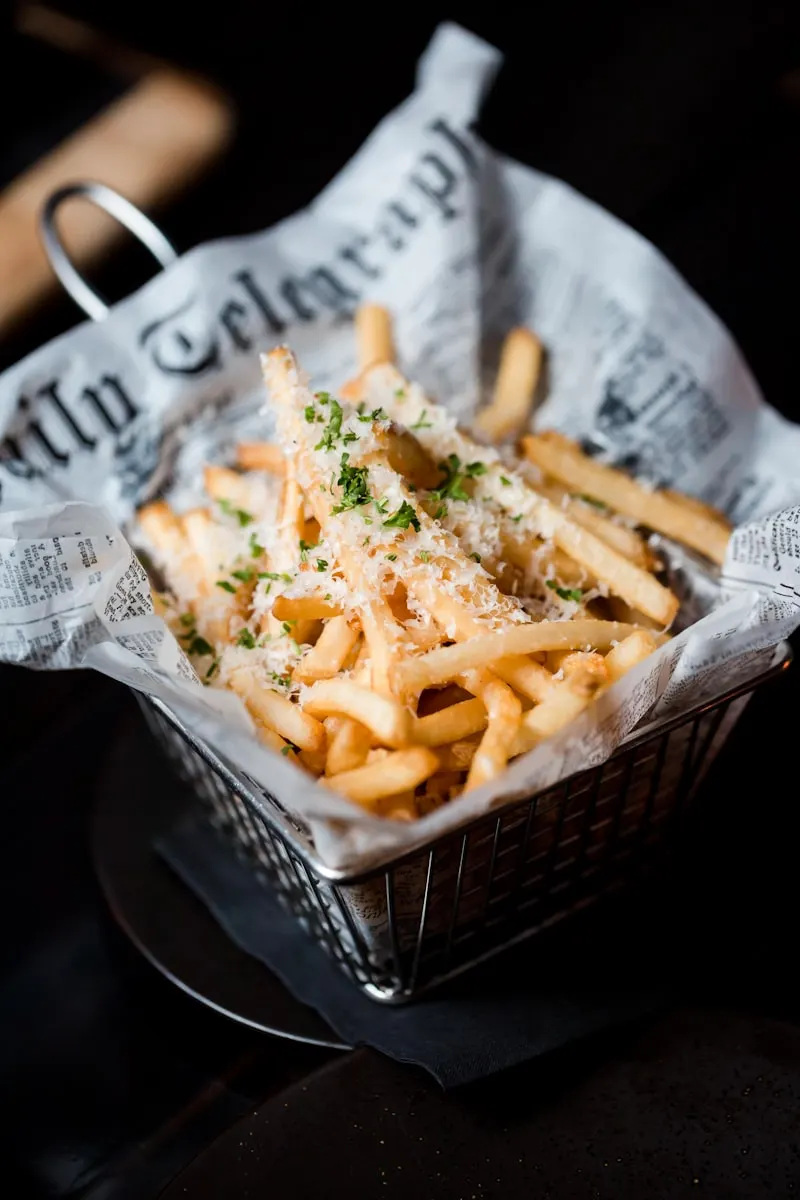 Crispy golden fries at rustblock